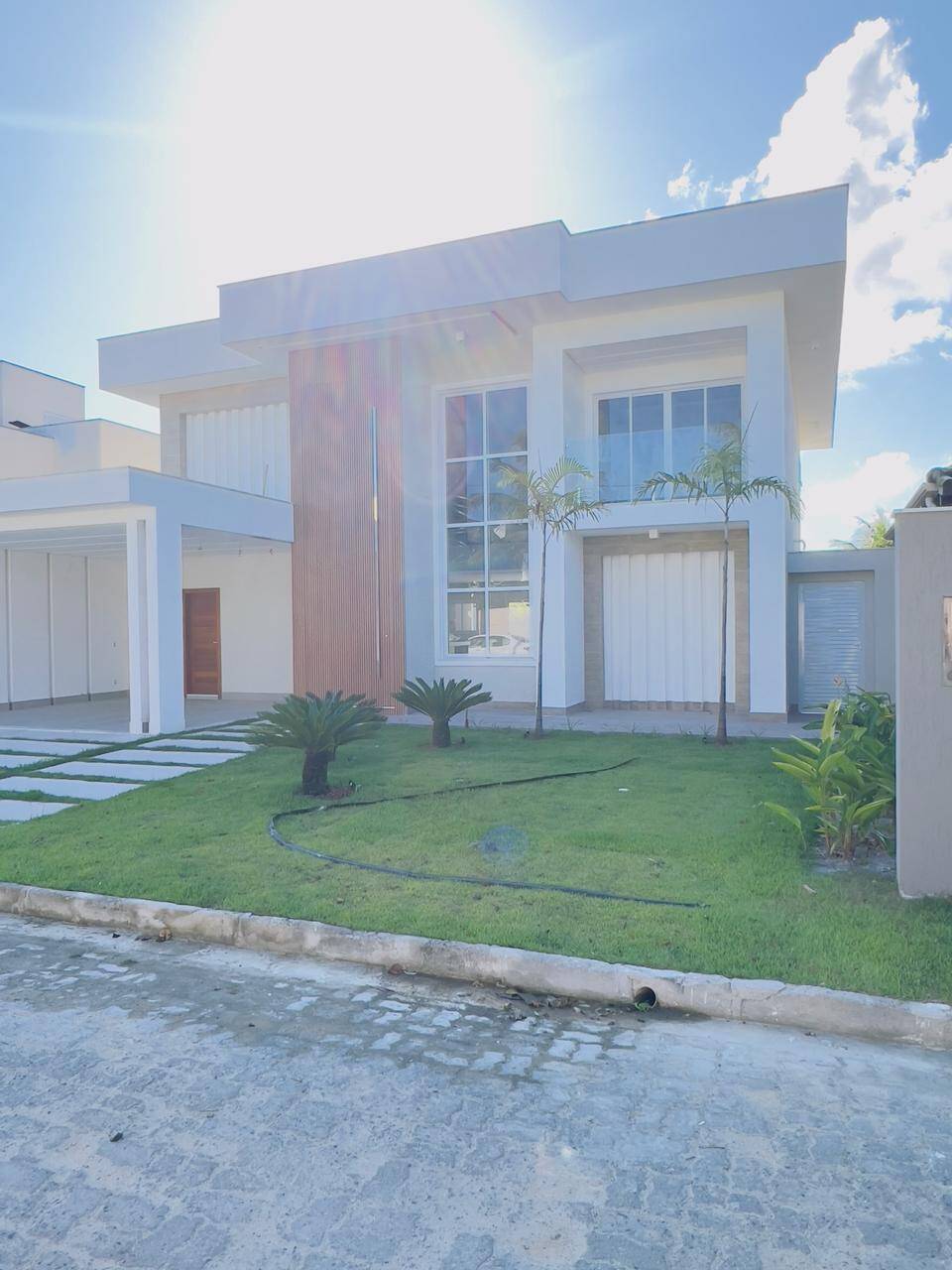Casa de alto padrão em condomínio fechado