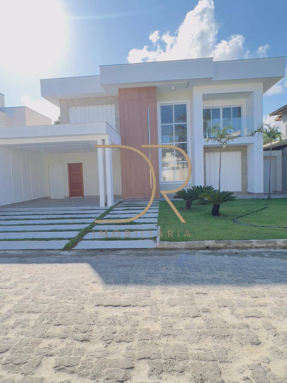 Casa de alto padrão em condomínio fechado