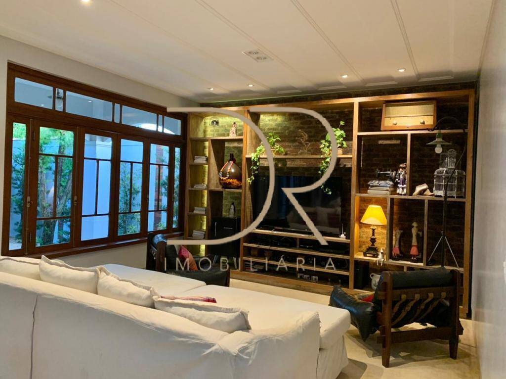 Casa, 4 quartos, 250 m² - Foto 4