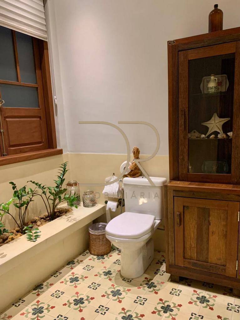 Casa, 4 quartos, 250 m² - Foto 10