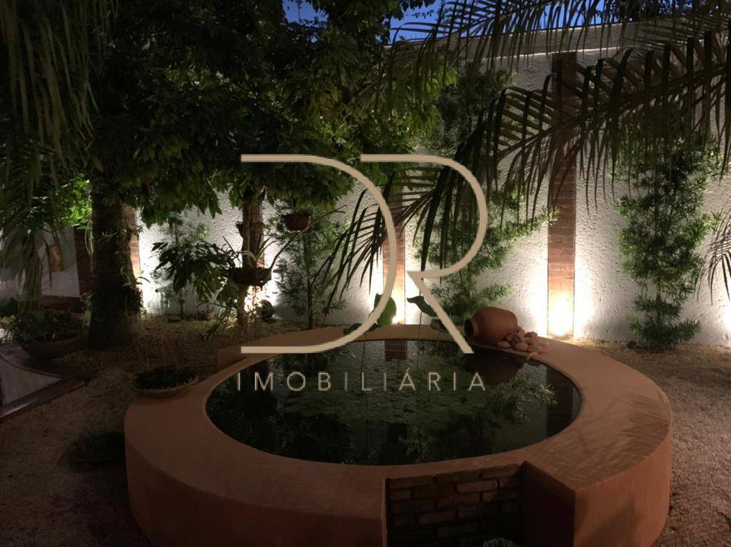 Casa, 4 quartos, 250 m² - Foto 16