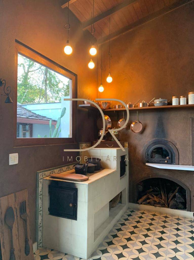 Casa, 4 quartos, 250 m² - Foto 23