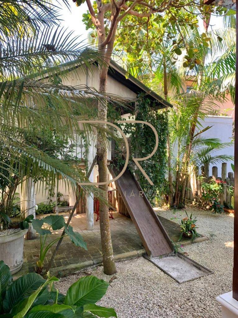 Casa, 4 quartos, 250 m² - Foto 22