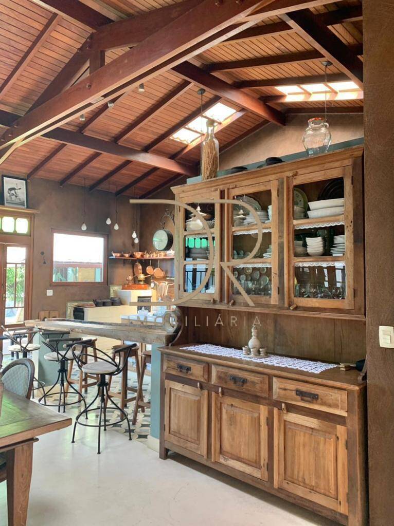 Casa, 4 quartos, 250 m² - Foto 25