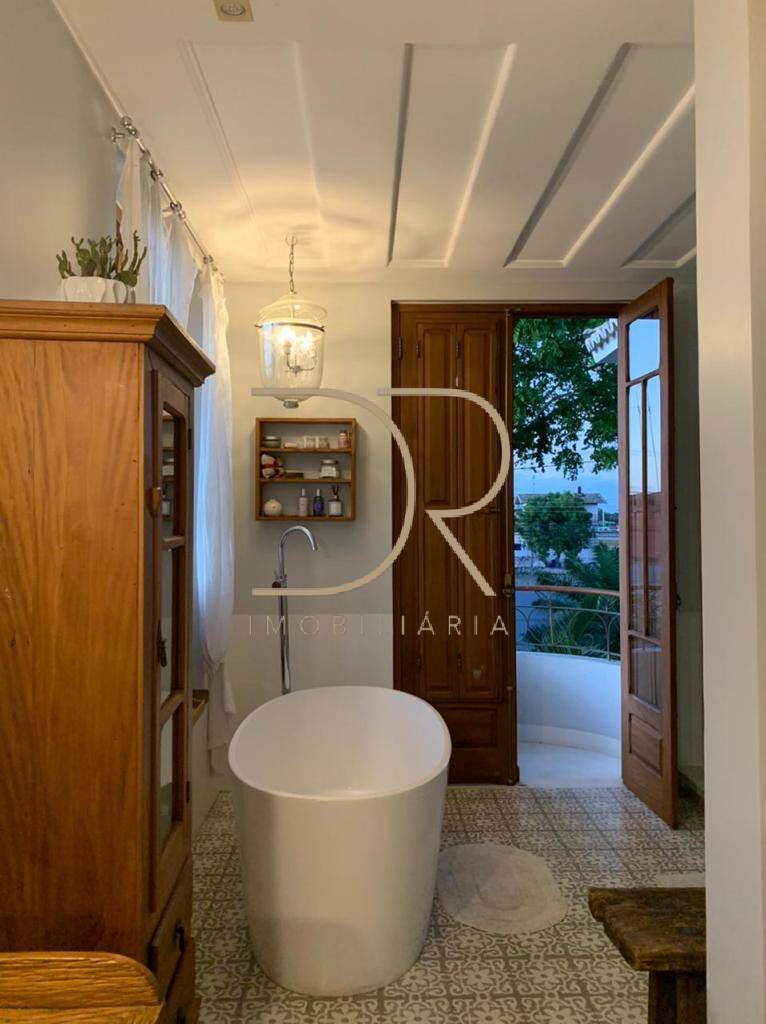 Casa, 4 quartos, 250 m² - Foto 33