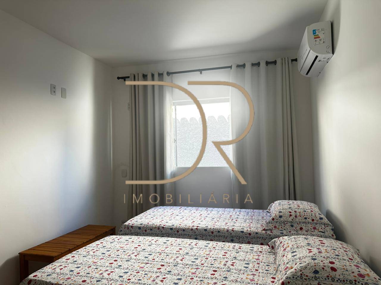 Casa, 4 quartos, 250 m² - Foto 27