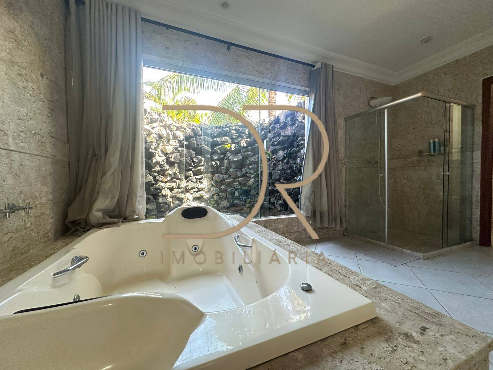 Casa, 4 quartos, 250 m² - Foto 33